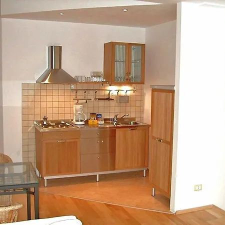 Park Apartment *