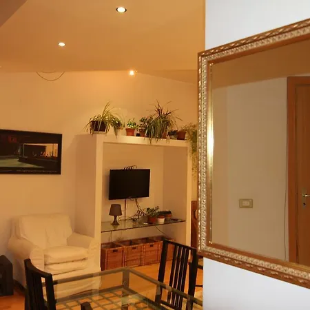 Park Apartment *